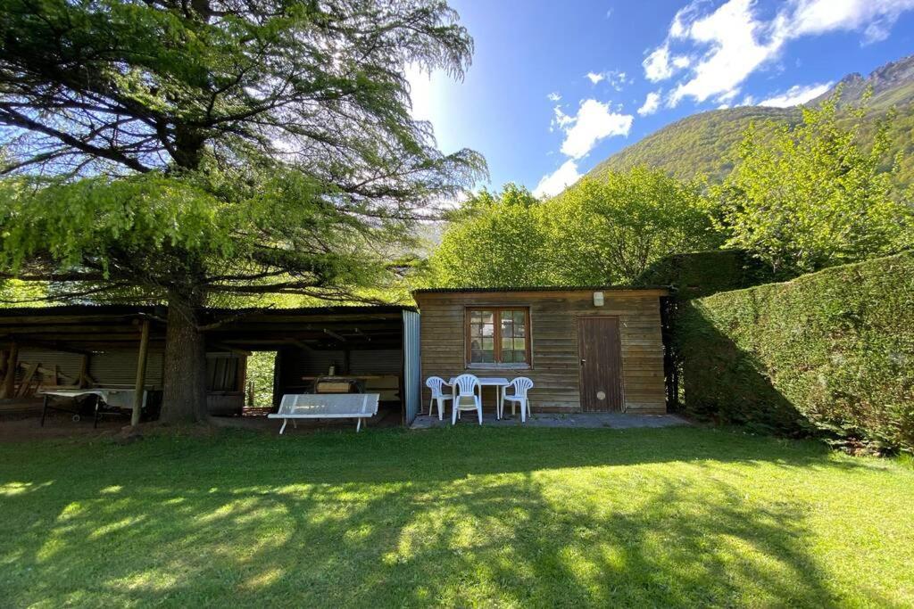 T2 Ensoleille. Terrasse Et Vaste Jardin Commun Apartment Cauterets Exterior photo