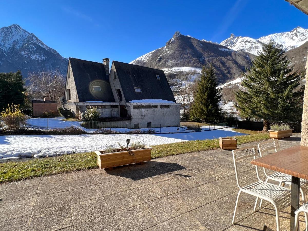 T2 Ensoleille. Terrasse Et Vaste Jardin Commun Apartment Cauterets Exterior photo